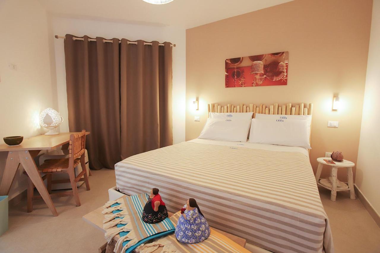 Casa Flora - Bed And Breakfast Torre San Giovanni Exterior foto
