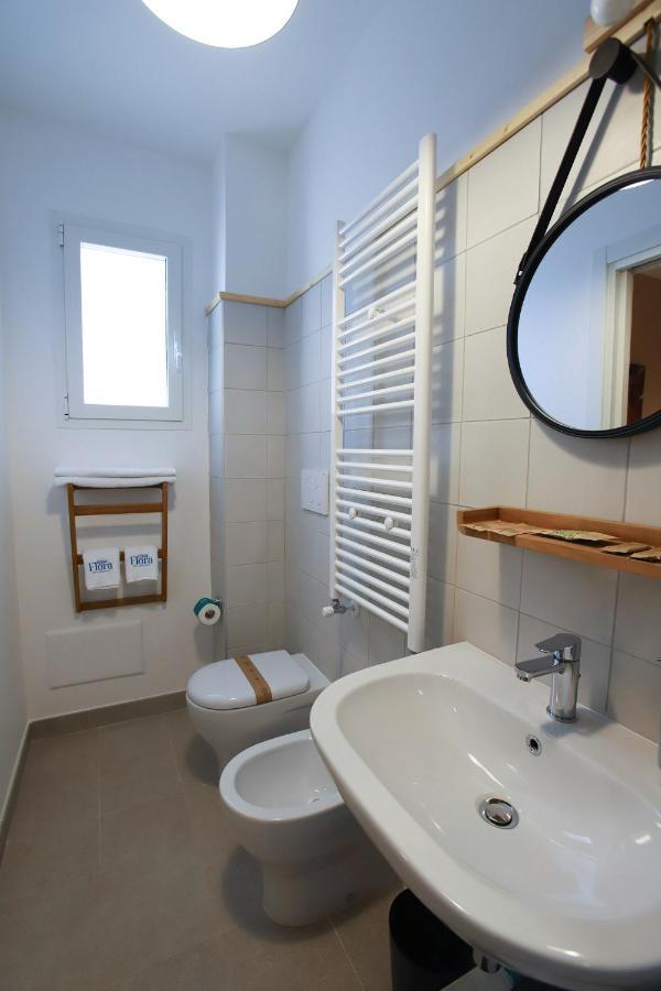 Casa Flora - Bed And Breakfast Torre San Giovanni Exterior foto